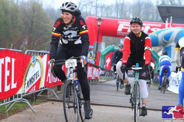 Foto aan de start van de Amstel Gold Race-toertocht van enkele jaren terug. 